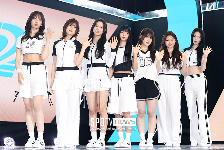 데뷔 6일 만에 1위 후보…유스피어, 찾았다! 괴물 신인[초점S]