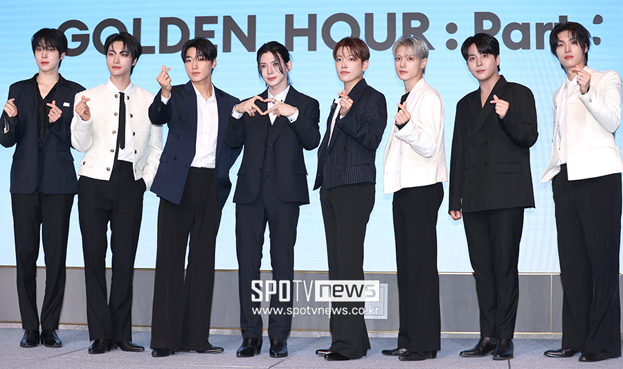 [포토S] 에이티즈, 블랙&화이트