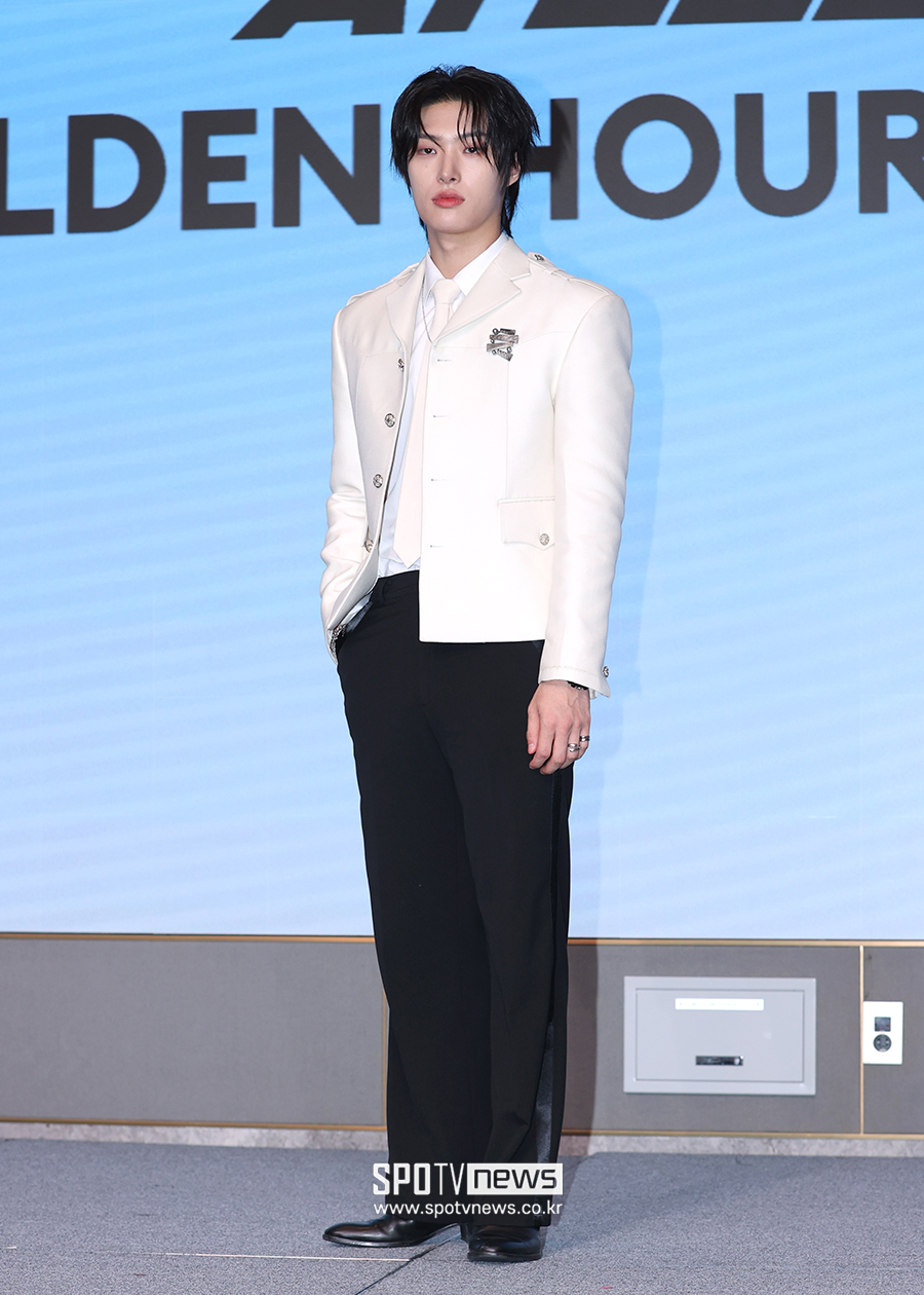[포토S] 에이티즈 민기, '기대하세요'