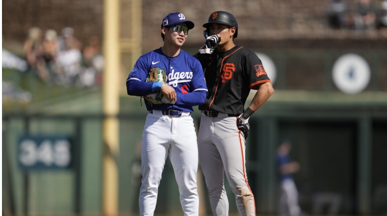 "한국에서 가장 위대한 스타들이 맞붙는다" MLB가 주목하는 대결인데…로버츠 김혜성 선발 제외, 이정후는 리드오프 출격