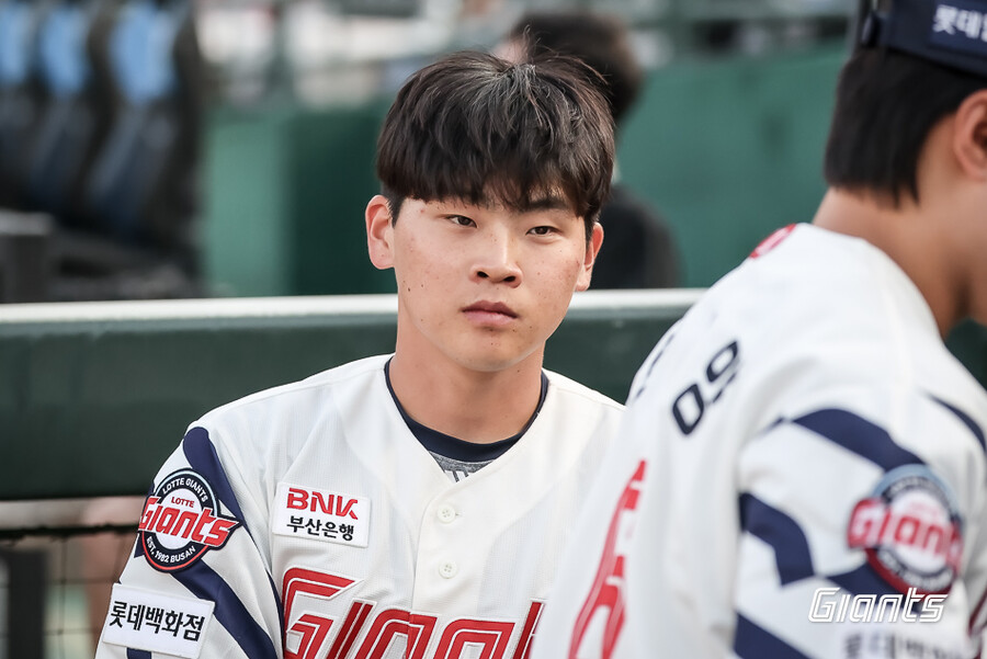 불꽃야구→롯데 입단→초고속 1군행…23세 만능 내야수에 주목, 김태형 "2군서 잘 한다고 하더라"