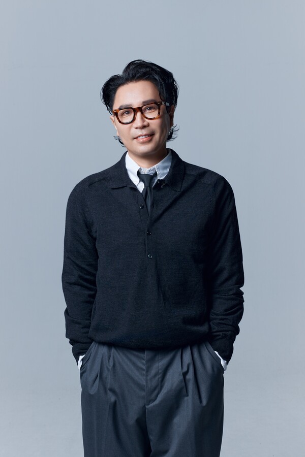 ▲ 20일 오후 7시 Mnet과 tvN에서 동시 방송되는 '라이브 와이어'에서 MC로 활약하는 정재형. 제공|안테나