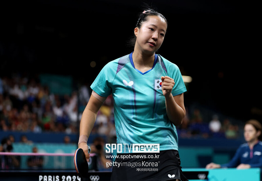 신유빈 여복·혼복 결승행!…WTT 류블라나 '멀티 금메달' 보인다→단식은 43분 혈전 끝에 역전패