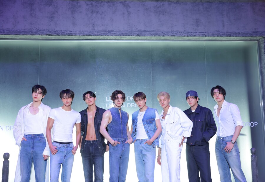 에이티즈, 美 '빌보드 200' 2위…6연속 톱3 진입[공식]