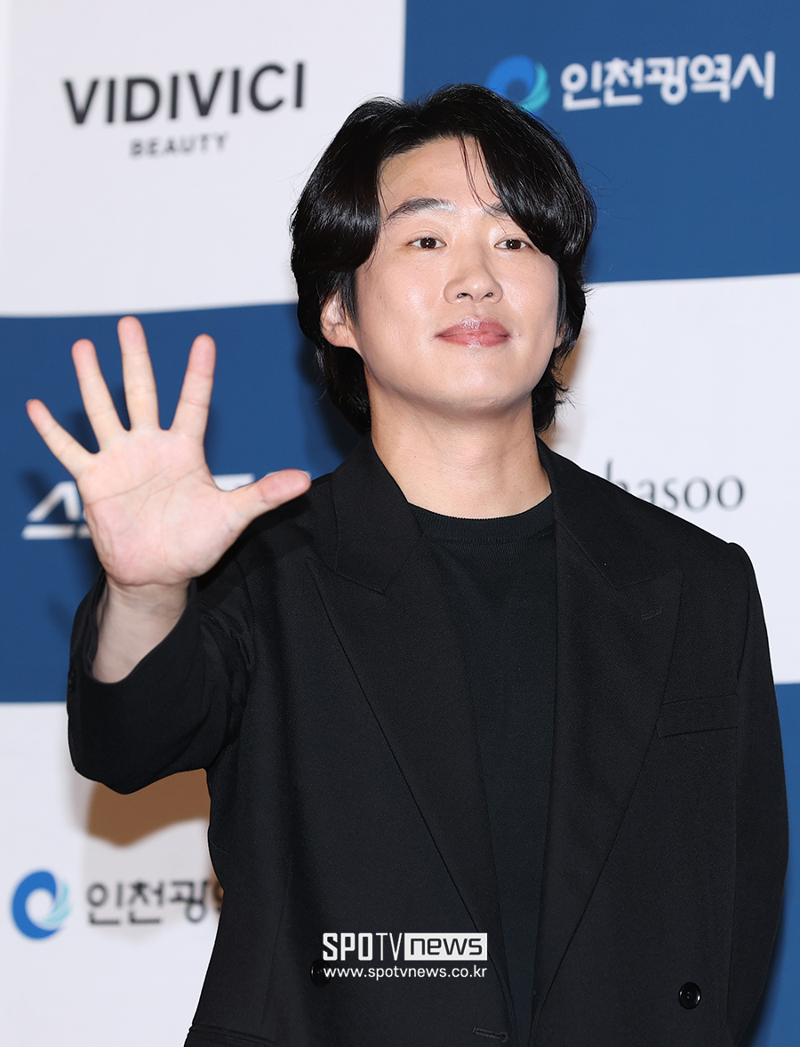 [포토S] 안재홍, 달라진 분위기