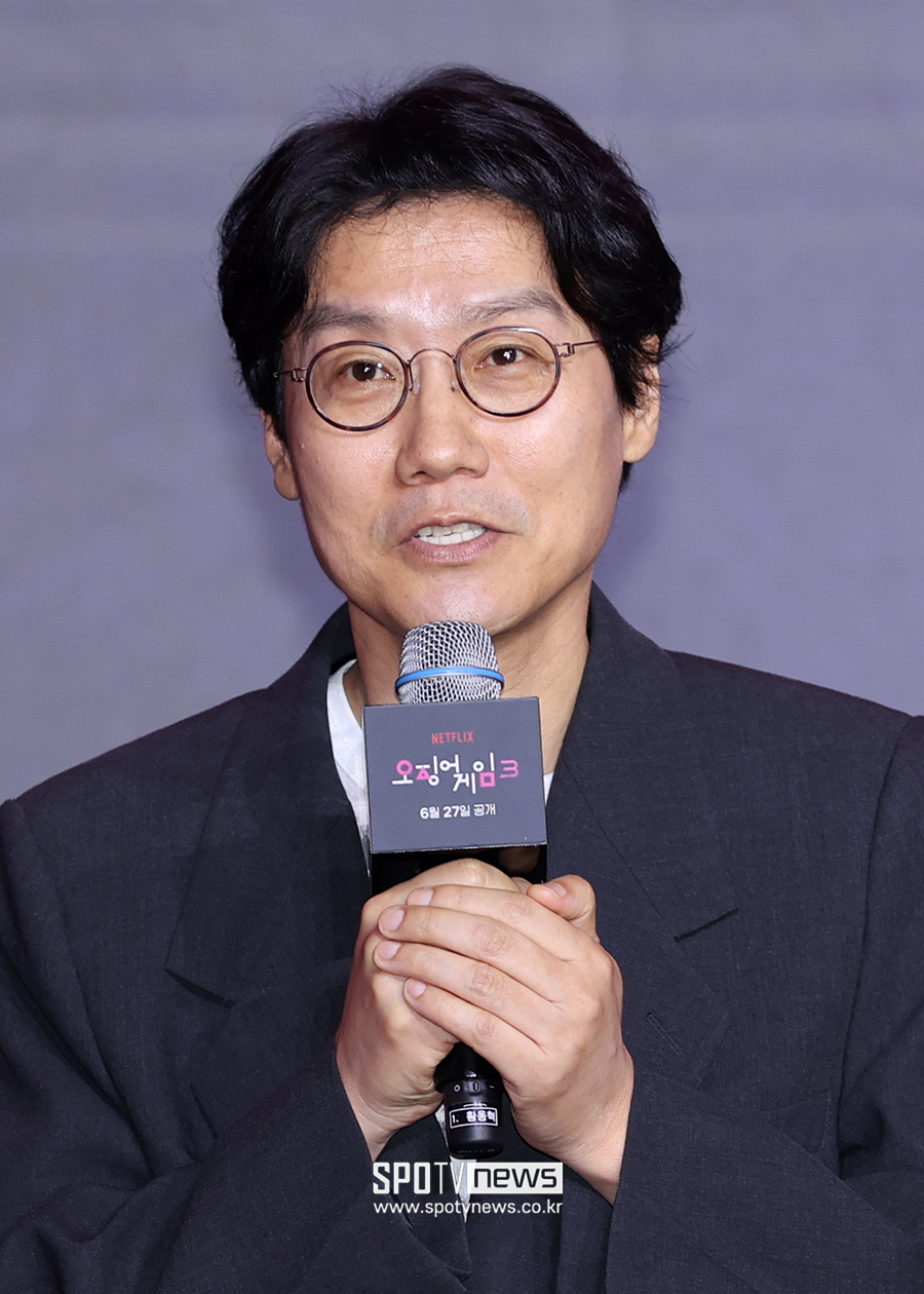 '오겜' 황동혁 감독 "시즌3, 사전 정보 없이 봐야 재밌어…스포일러 자제 부탁"