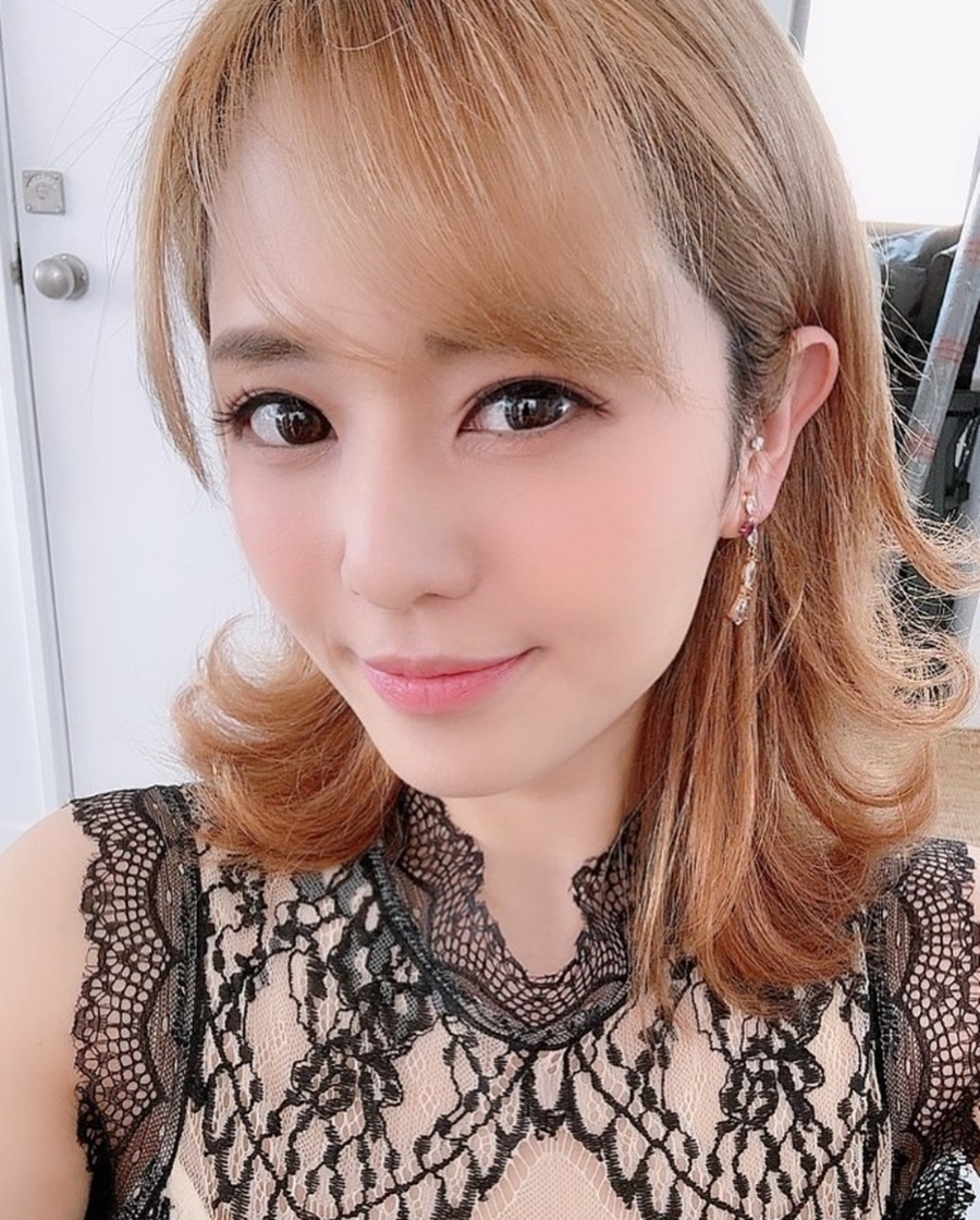 ▲ 아오이 소라. 출처|아오이 소라 트위터