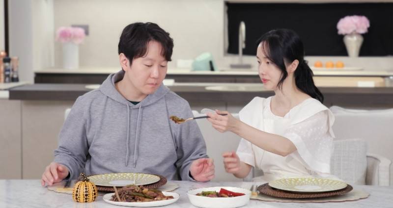 이정현, ♥의사 남편 위해 '내조의 여왕' 변신…"손 있는데 계속 먹여줘"('편스토랑')