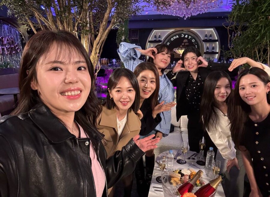 심은경→강소라 한 자리에…14년 만에 뭉친 '써니즈' 셀카 공개('아임써니땡큐')