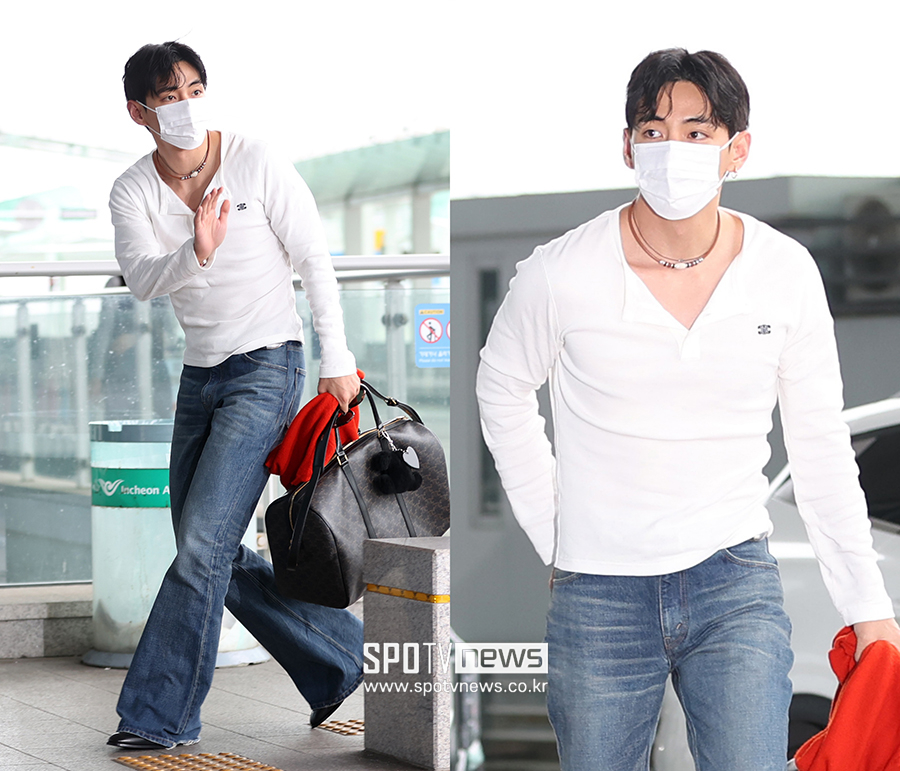'진짜 상남자 다 됐네' 방탄소년단 뷔 , 흰 티+청바지 공항 패션에도 '가려지지 않는 근육질 몸매'