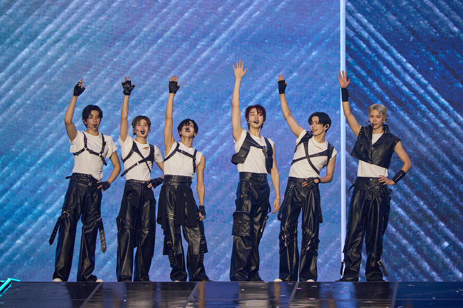 라이즈 "너무 오래 기다린 첫 콘서트, 영원히 기억될 순간…더 높이 올라가고파"