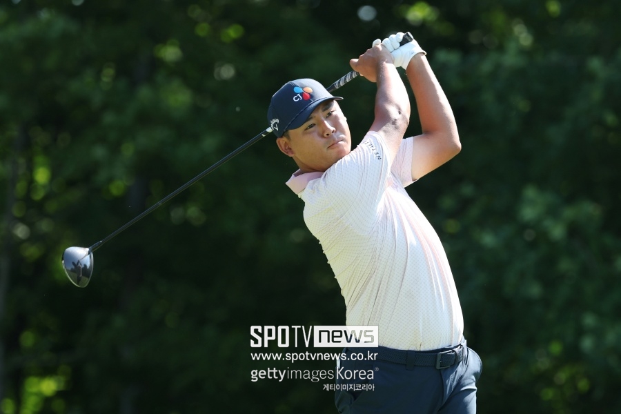 "아쉬운 1타"...김시우, PGA 존디어 클래식 공동 11위