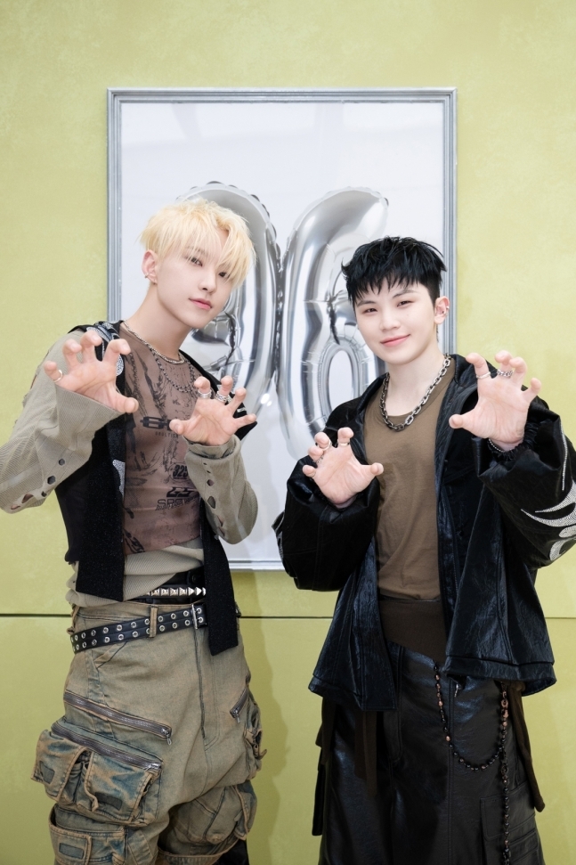 세븐틴 호시·우지, 9월 15일·16일 연이어 현역 입대 "병역 의무 성실히"[전문]