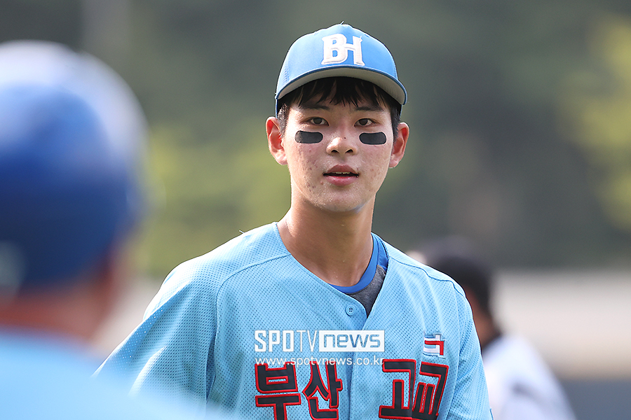 [포토S] 부산고 하현승, '실점 없이'