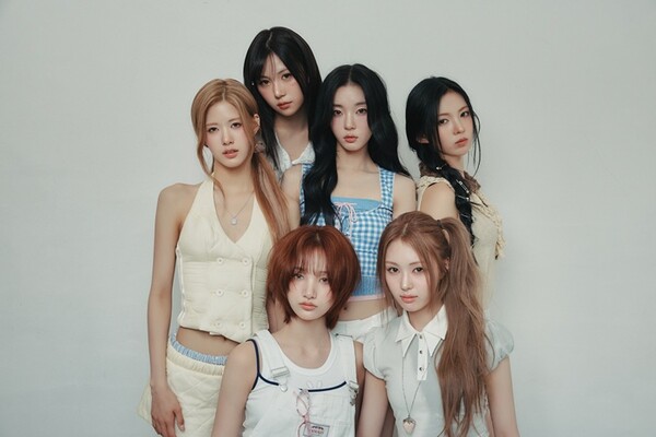 ▲ 이프아이 새 앨범 '스위트탱' 콘셉트 사진. 제공|하이헷엔터테인먼트