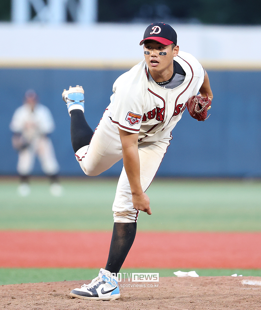 [포토S] 덕수고 엄준상, '이번엔 투수로'
