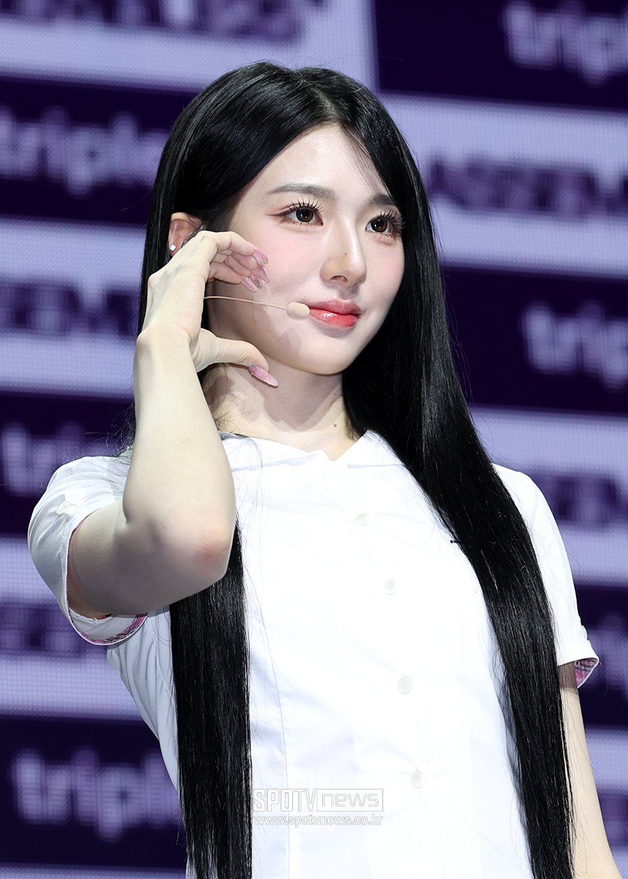 트리플에스 신위, '하나의 중국' 옹호 "동의 안하는 팬은 나가"..논란 일파만파