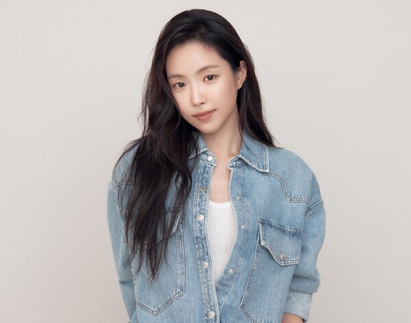 손나은, 새 프로필 공개…청순하고 세련된 비주얼 '눈부시네'