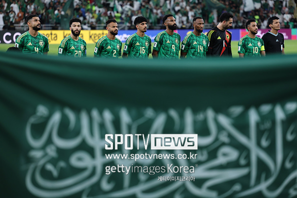 '한국 있었으면 큰일날 뻔' AFC의 근본 없는 '오피셜' 공식발표 떴다..."월드컵 4차 예선 경기는 카타르+사우디에서" 형평성은 어디로