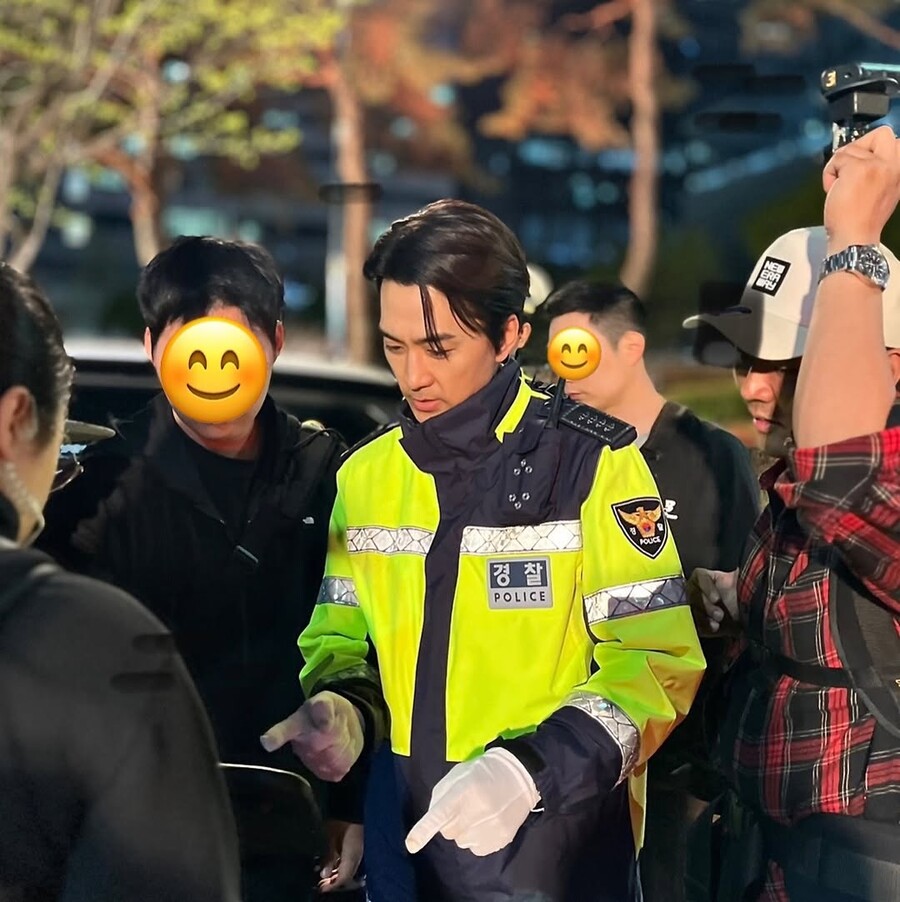 ▲ 출처|송승헌 인스타그램