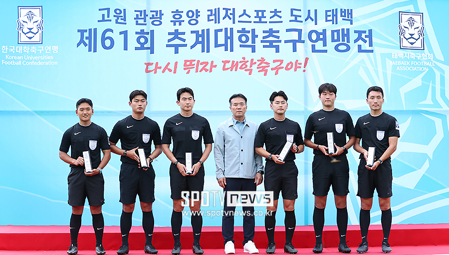 [포토S] 이윤섭-안재후-박민성-김택근-김재훈-김선욱 심판, '심판상 수상'