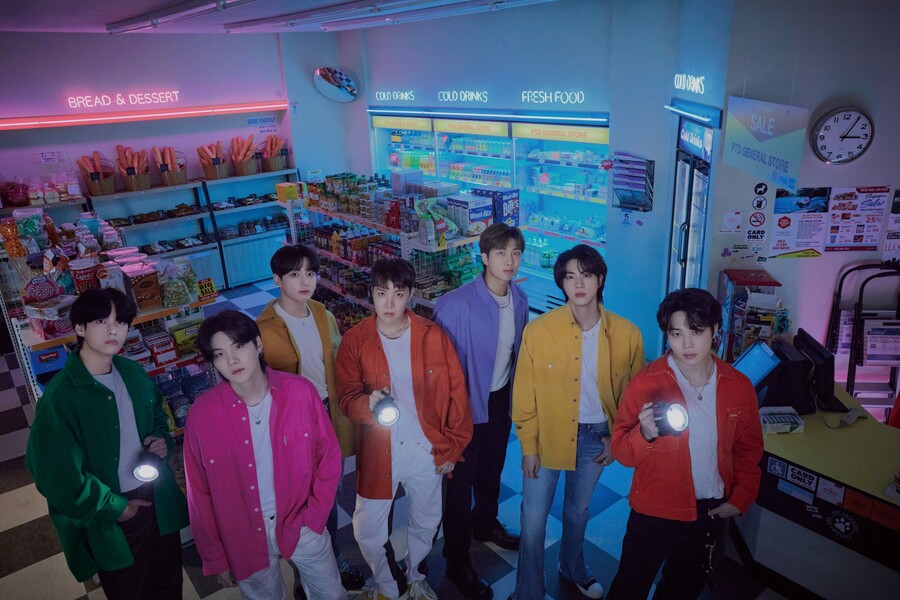 BTS가 쓴 새 역사…위버스 커뮤니티 가입자 최초 3천만명 '돌파'