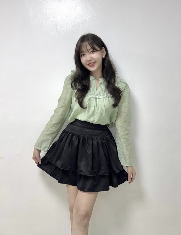 애프터스쿨 레이나, 스토킹 피해 충격 고백…"집까지 찾아와 이사, 현실 살아라"