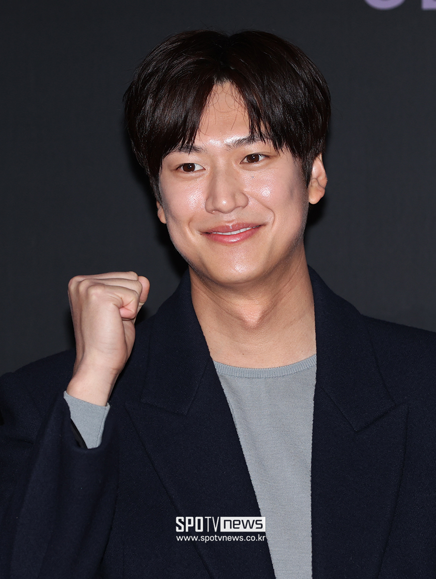 [단독]나인우, '트웰브' 깜짝 특별출연…'K-히어로물' 특급 치트키 된다