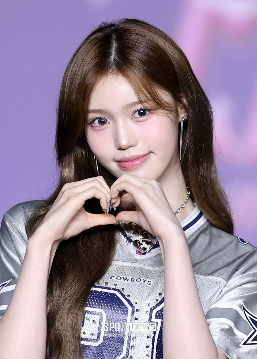 [포토S] 이즈나 정세비, 맑은 비주얼