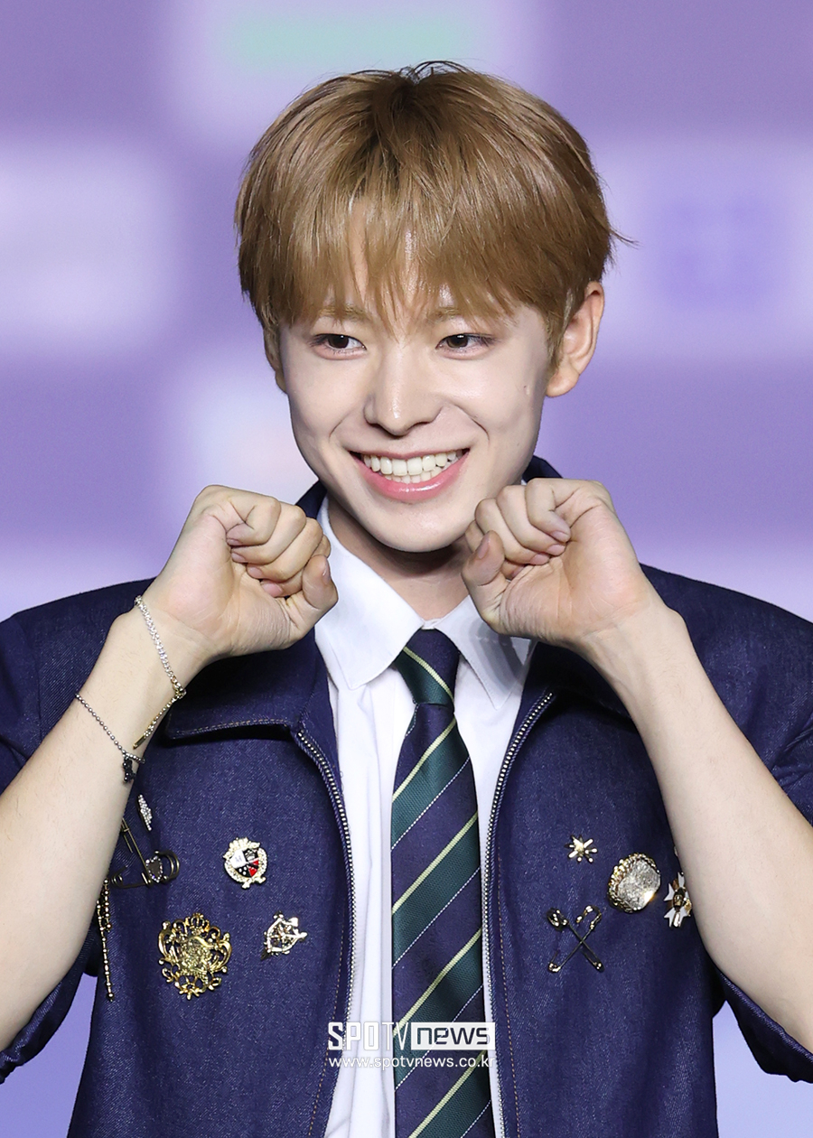 [포토S] NCT 위시 유우시, '미소 활짝~'