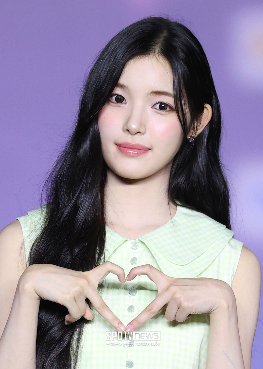 [포토S] 하츠투하츠 유하, 깊은 눈망울