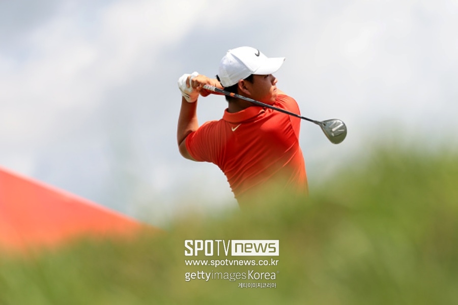 26계단 끌어올린 김주형, PGA 3M오픈 공동 28위…플레이오프 진출은 '위태'