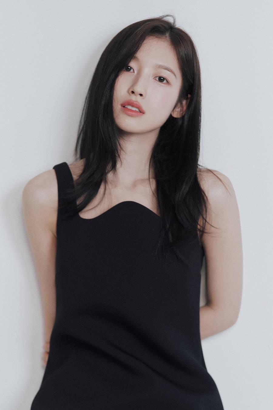 '숏컷 싹둑' 오마이걸 아린 "필요하면 삭발도 가능…누아르 좋아해"[인터뷰③]