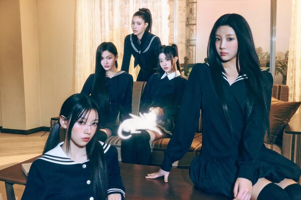 ▲ 지난 26일 방송된 '쇼! 음악중심' 무대를 끝으로 미니앨범 '밤'의 6주간 활동을 마무리한 아일릿. 제공|빌리프랩