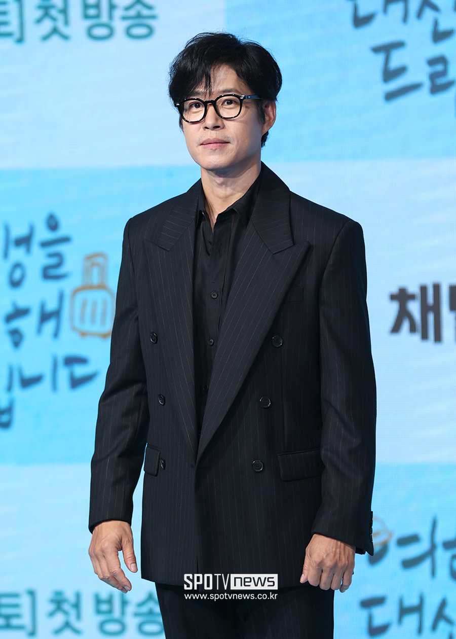 [포토S] 유준상, '꽃중년'의 정석