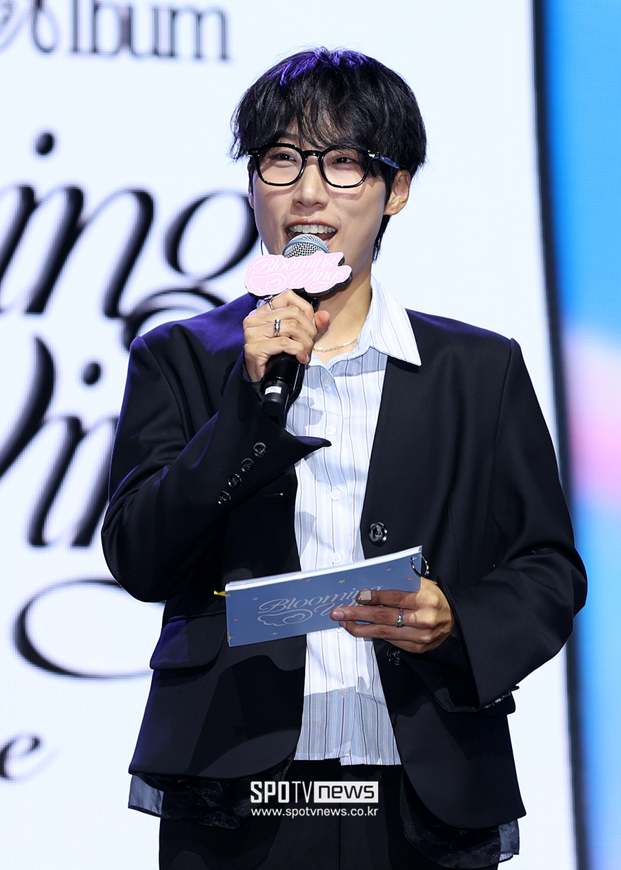 [포토S] 재재, '최예나 쇼케이스 MC'
