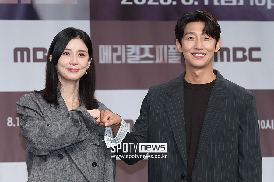 [포토S] 이보영-강기영, '우리는 의대 동기'