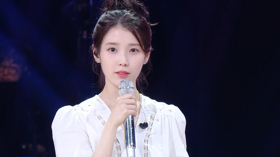 ▲ 아이유. 제공| KBS2 '박보검의 칸타빌레'