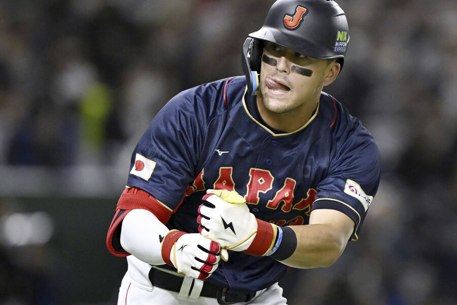 日야구 최초 미국인 국가대표 "WBC가 인생 최고의 경험"…2026 대회도 참가 선언