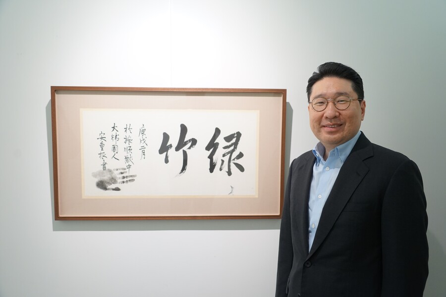 ▲ '녹죽' 유묵과 태인 이상현 대표. 제공|태인