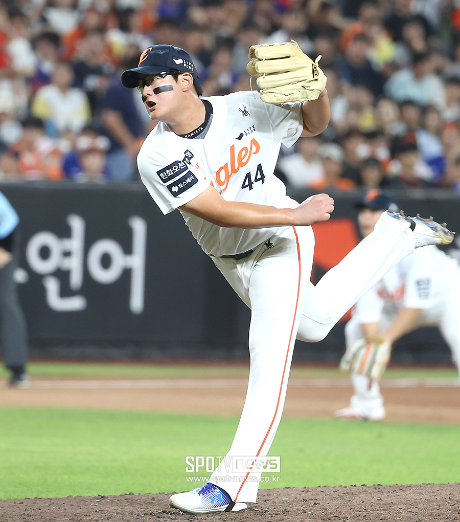 ▲ 2경기 연속 실패를 했지만 그래도 팀이 이겨 마음의 부담을 조금이나마 덜 수 있었던 김서현 ⓒ곽혜미 기자