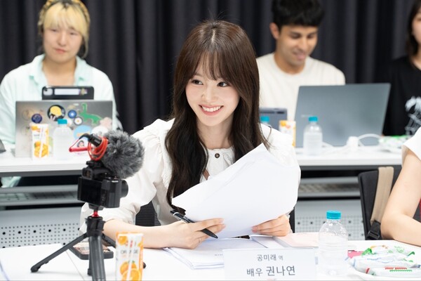 우아 나나, 새 드라마 '미래의 미래' 주인공 캐스팅…MZ세대 대표 공미래 역