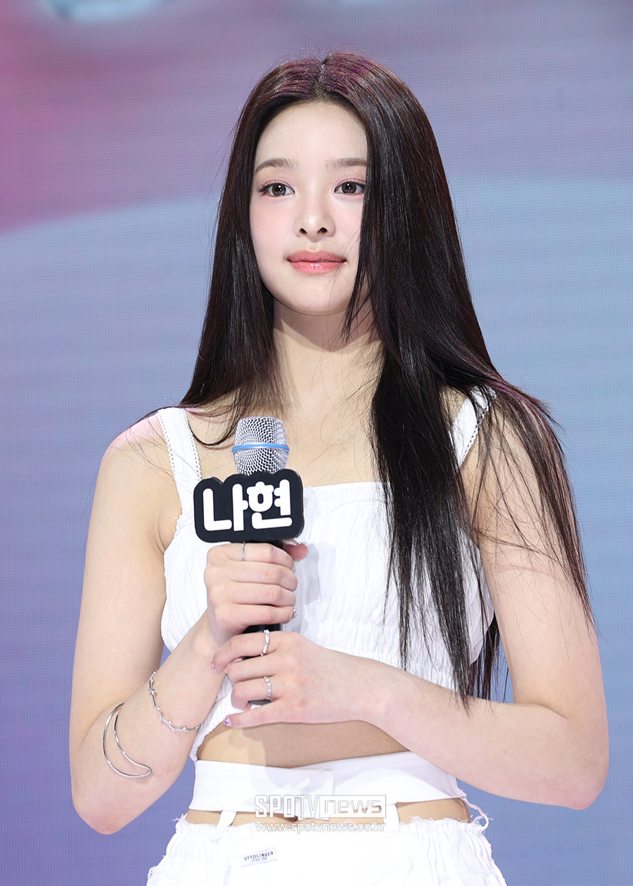 [포토S] 앳하트 나현, 청순 비주얼