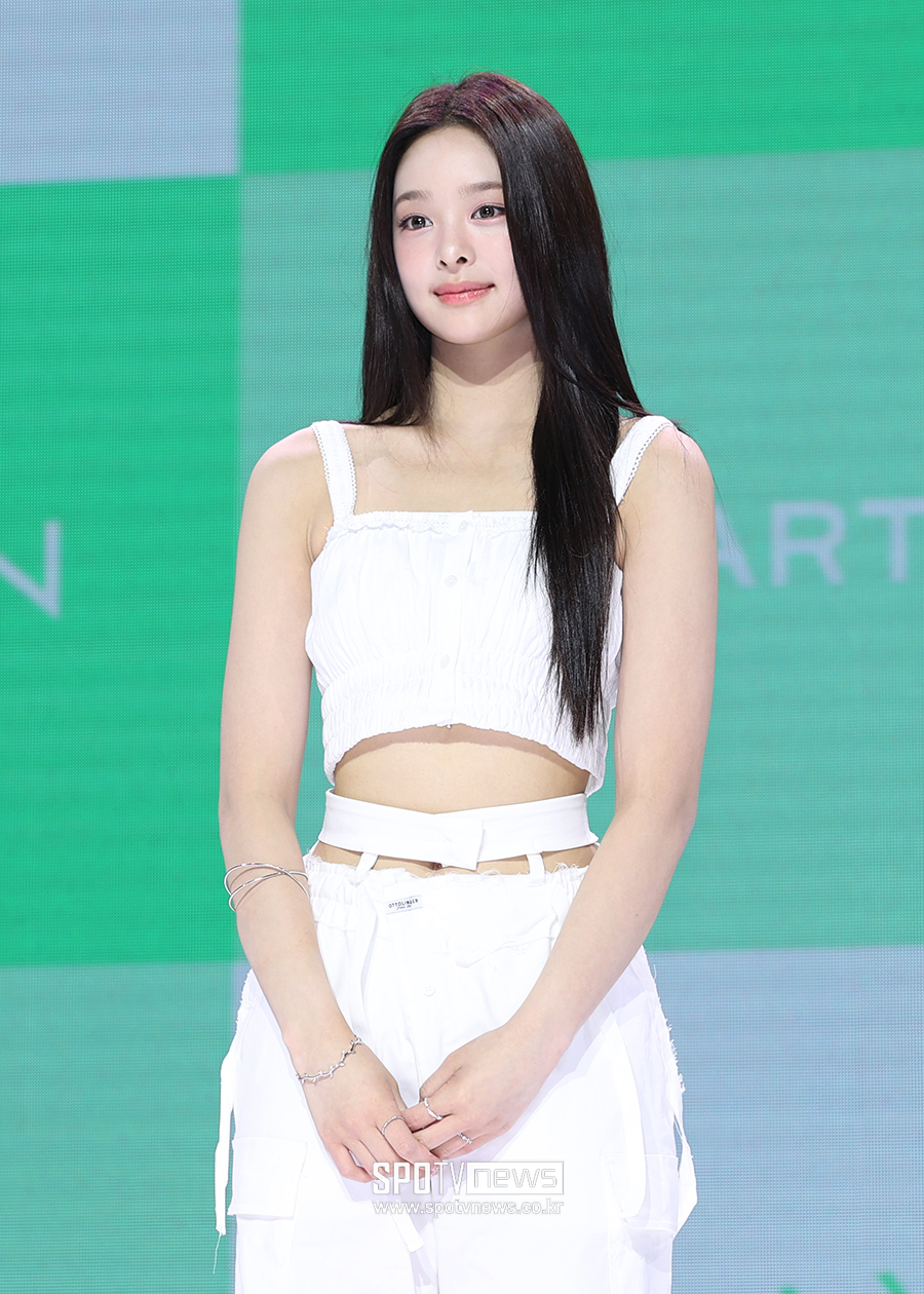 [포토S] 앳하트 나현, '미모가 반짝반짝'