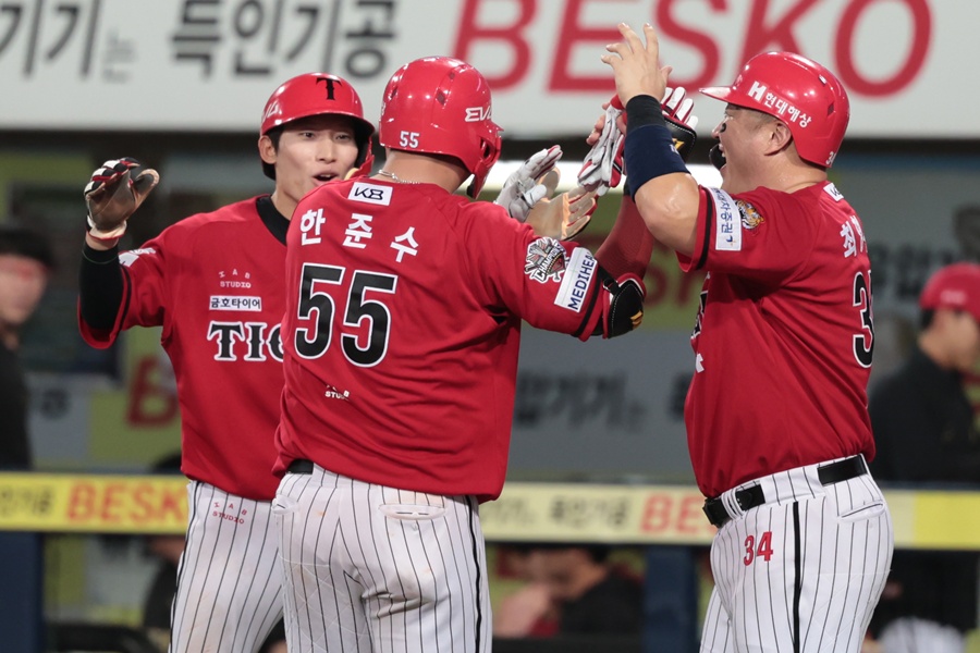 '한준수 만루 홈런' KIA, '불펜 불안' 삼성에 9-1 대승…위닝시리즈 확보 [대구 게임노트]