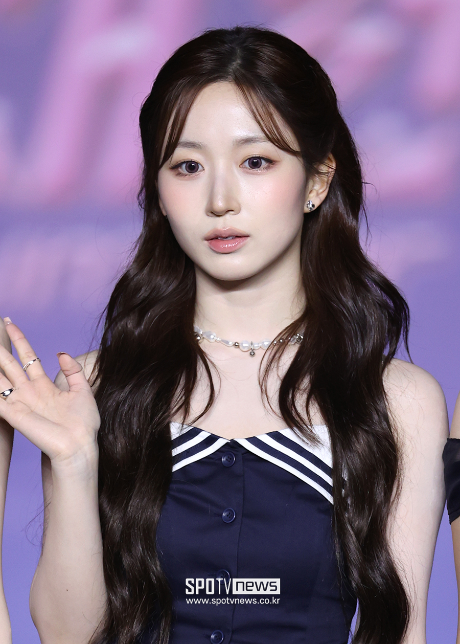 '구단주 친구' 마술사 최현우→'홍창기 응원가' 엔믹스 해원→배우 김재원, LG 승리기원 릴레이 시구