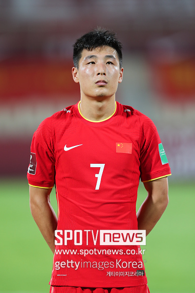 中 축구 좌절…필리핀 선수에 밀린 ‘우레이, 순지하이’ “왜 손흥민보다 떨어져, 유럽5대리그 뛰었는데” 탄식