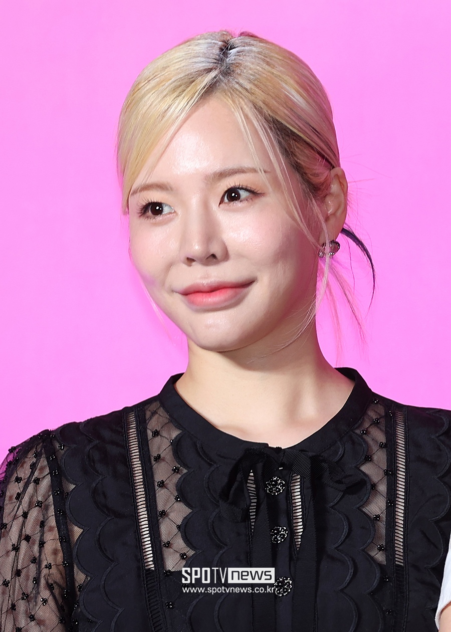 이수만 따라간 써니, 근황 직접 공개 "모두를 만족시킬 수 없다는 것 깨달아"