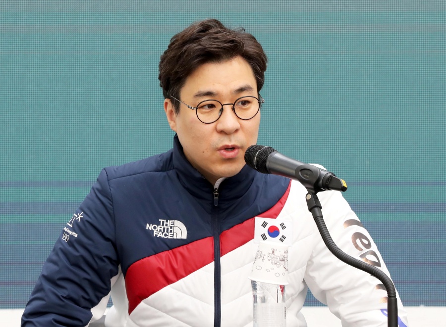 2018 평창 동계올림픽에서 한국 대표팀 이끌었던 김선태 감독ⓒ연합뉴스