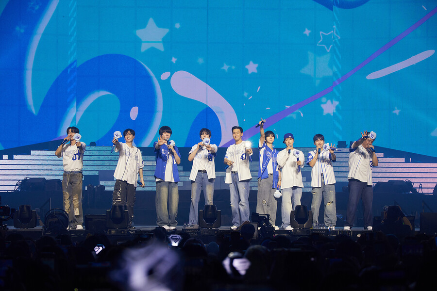 "안된다던 우리가 20주년"…슈퍼주니어, K팝 新지평 세운 '20살 잔치'[종합]